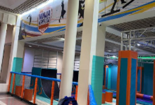 Noorland Hall景点图片