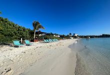 Sapodilla Bay景点图片