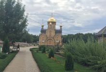 Holy-Water Chapel at the Church of the Tabunsk Icon of Mother of God景点图片