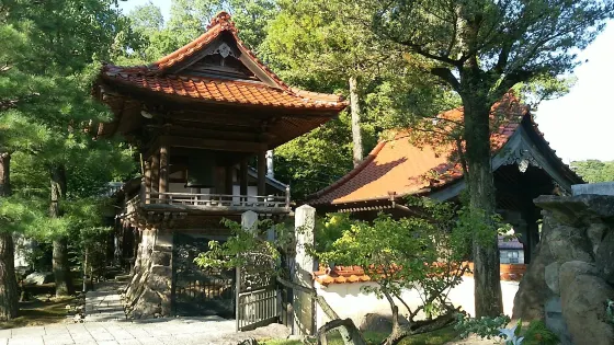 萬明山円通寺