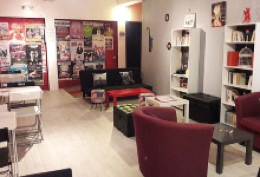 Le Back Step Cafe Theatre景点图片