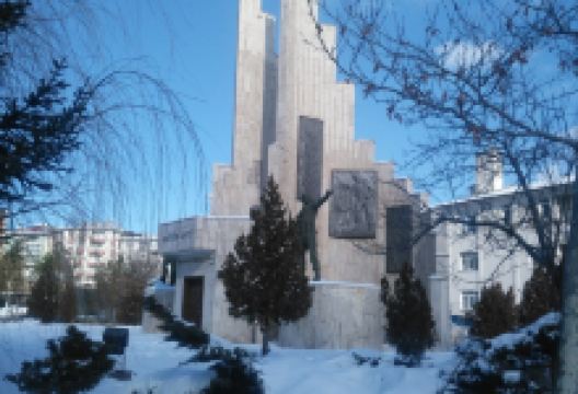 Sehitler Aniti景点图片