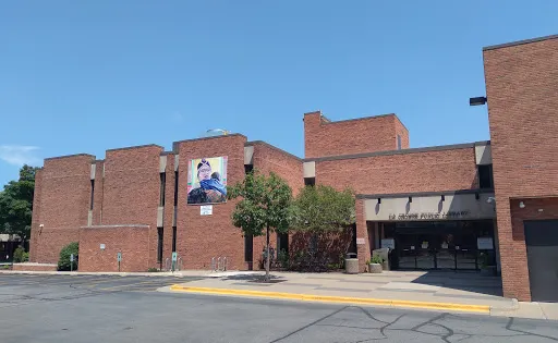 La Crosse Public Library