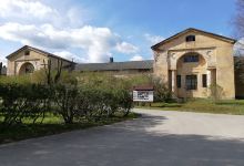 Ezeres Muižas parks景点图片