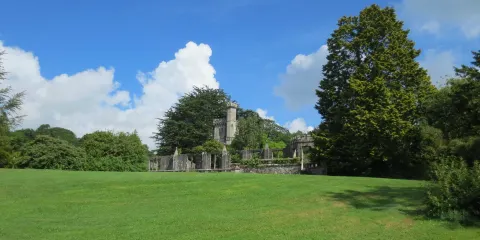 Drum Manor Forest Park