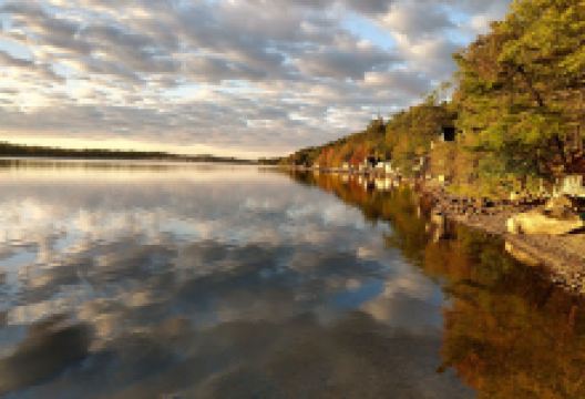 天鹅湖景点图片