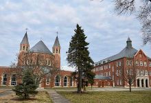 St Mary's Institute景点图片