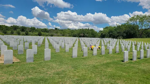 Dallas-Fort Worth National Cemetery