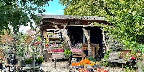 Den Engelska Tradgarden （The English Garden）