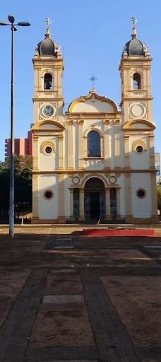 Catedral do Divino Espírito Santo-迪维诺波利斯