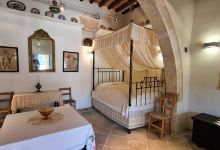 Traditional house景点图片