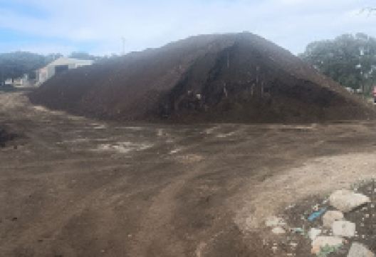 Tierras y Mantillos Hermanos Sánchez购物图片
