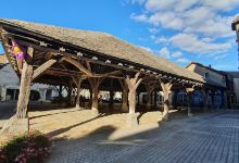 La Halle Aux Grains De Nolay景点图片