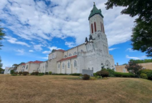 Notre Dame Parish景点图片