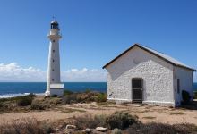 Point Lowly Lighthouse景点图片