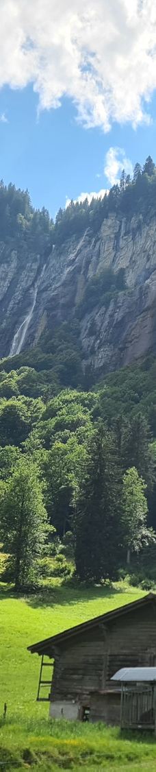 劳特布龙嫩村-劳特布龙嫩