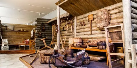 斯維爾德洛夫州地方誌博物館