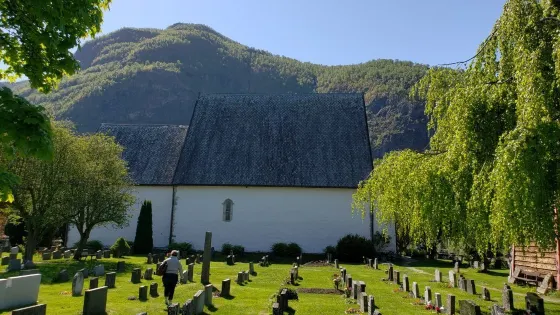Vangen Kyrkje （Vangen Church）