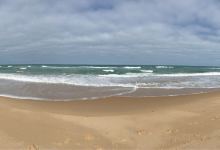 Reeeves Beach景点图片