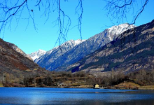 Embalse de Linsoles景点图片