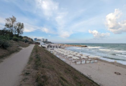 PLAJA MEDITERANEO景点图片