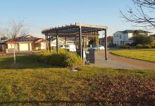 Charlick Square Reserve景点图片