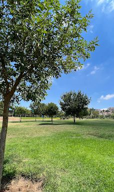 HaMoshava Park-Ezor Zihron Ya'akov