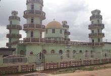 Oro Central Mosque景点图片