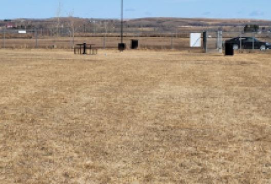 Vermilion Off-Leash Dog Park景点图片