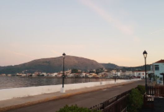 Playground - Ano Kardamyla景点图片