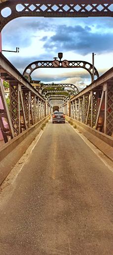 Ponte de Ferro Governador Bley-伊塔佩米林河畔卡舒埃鲁