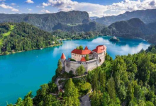 布莱德城堡景点图片