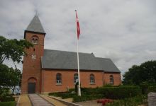 Fjelstervang Kirke景点图片
