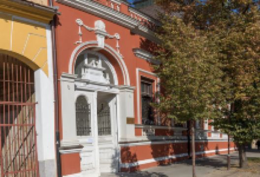 Narodna biblioteka "Jovan Popović"景点图片