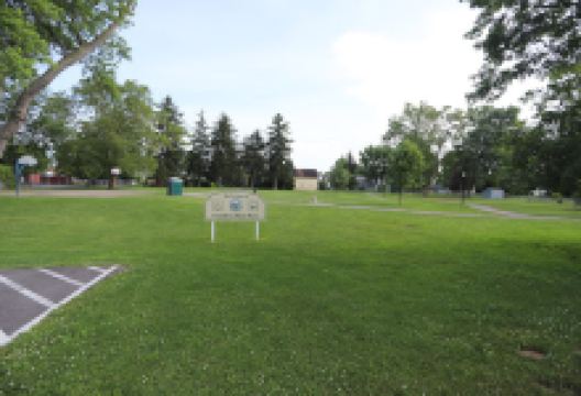 Cherry Street Park景点图片