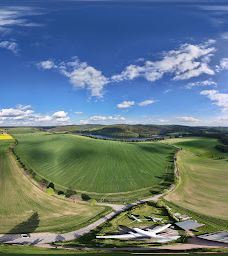 Gaststaette am Flugzeug-诺伊豪森