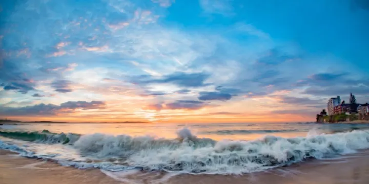 南克羅魯娜海灘