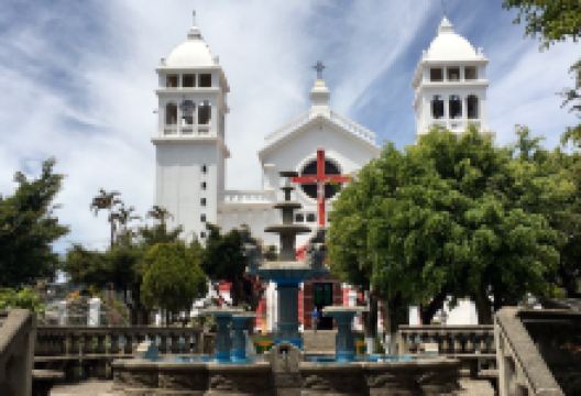 Parque Central de Juayua景点图片