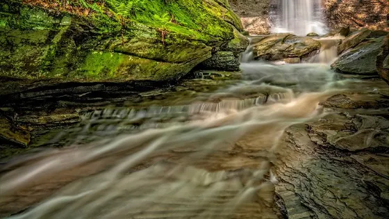 Blue Hen Falls