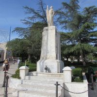 蒙特内罗迪比萨恰图片