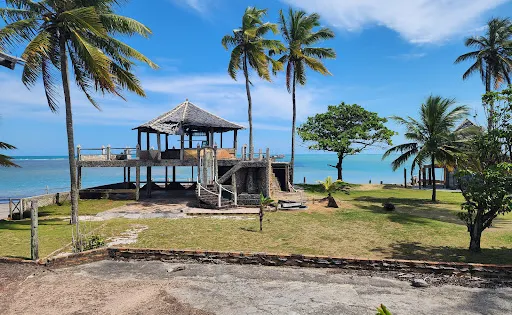 Ponta Grande Beach