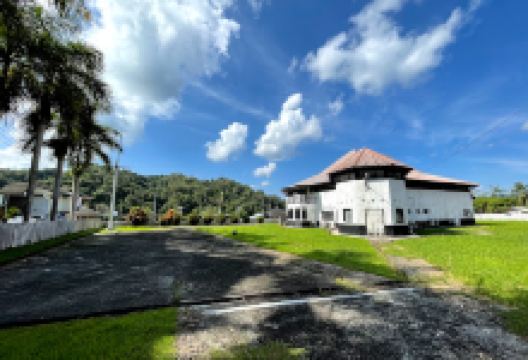 丝维雅堡景点图片