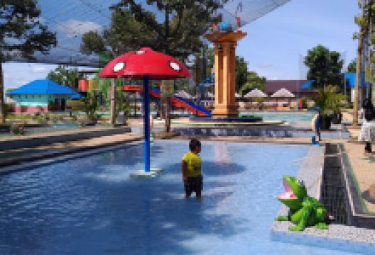 Water World Batulicin景点图片