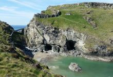 Merlin's Cave景点图片