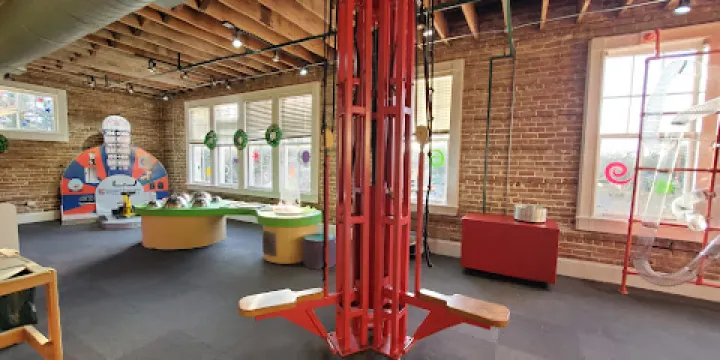 Lynn Meadows Discovery Center