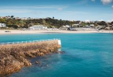 St. Brelade's Bay Beach景点图片
