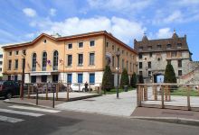 Le Memorial du 19 Aout 1942景点图片