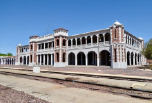 Barstow Harvey House景点图片