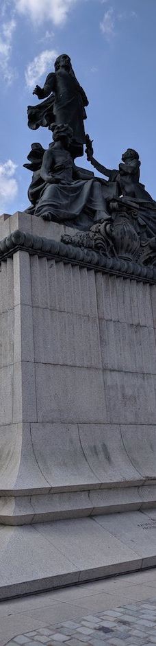 Monument To Miguel Hidalgo-马德里