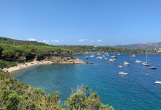 Spiaggia di Istia景点图片